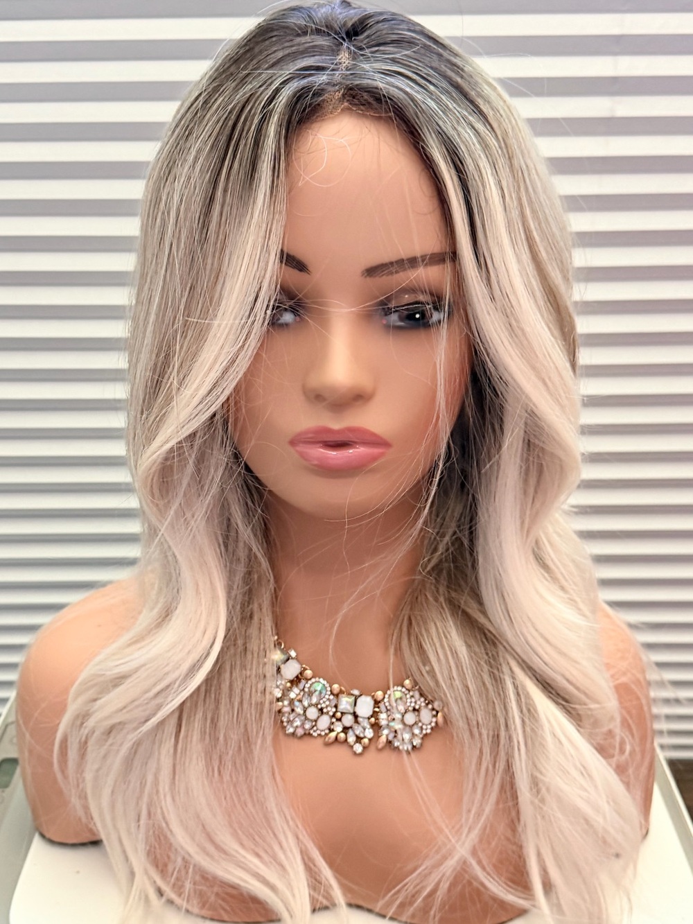 Blonde Ombre Long Wavy Wig - Natural Root to Platinum Blonde